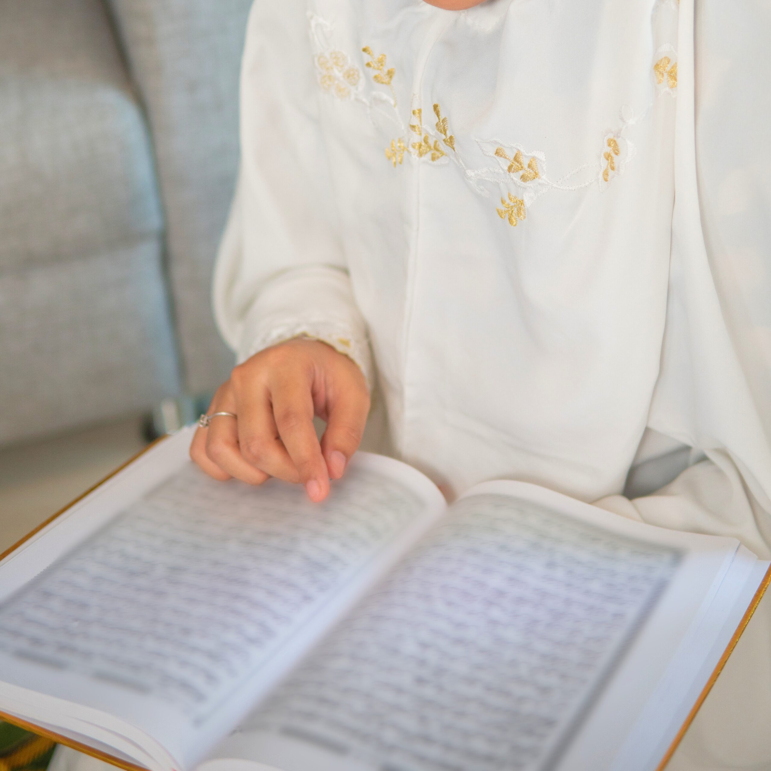 How to Memorize the Quran: Effective Techniques and Strategies